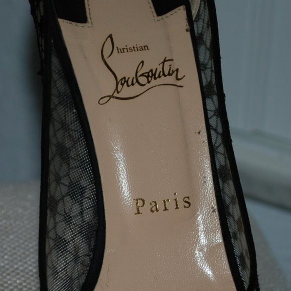 CHRISTIAN LOUBOUTIN - VERY LACE PLATFORM PUMPS - Picture 6 of 12